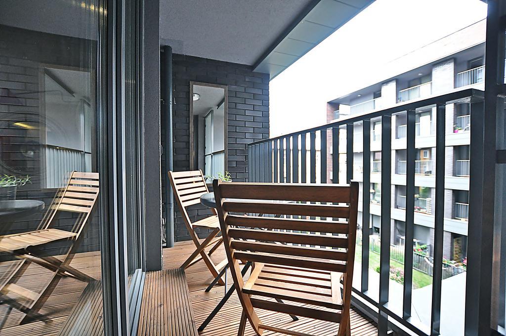 Designomania Apartments - Nadwislanska 11 Krakau Buitenkant foto
