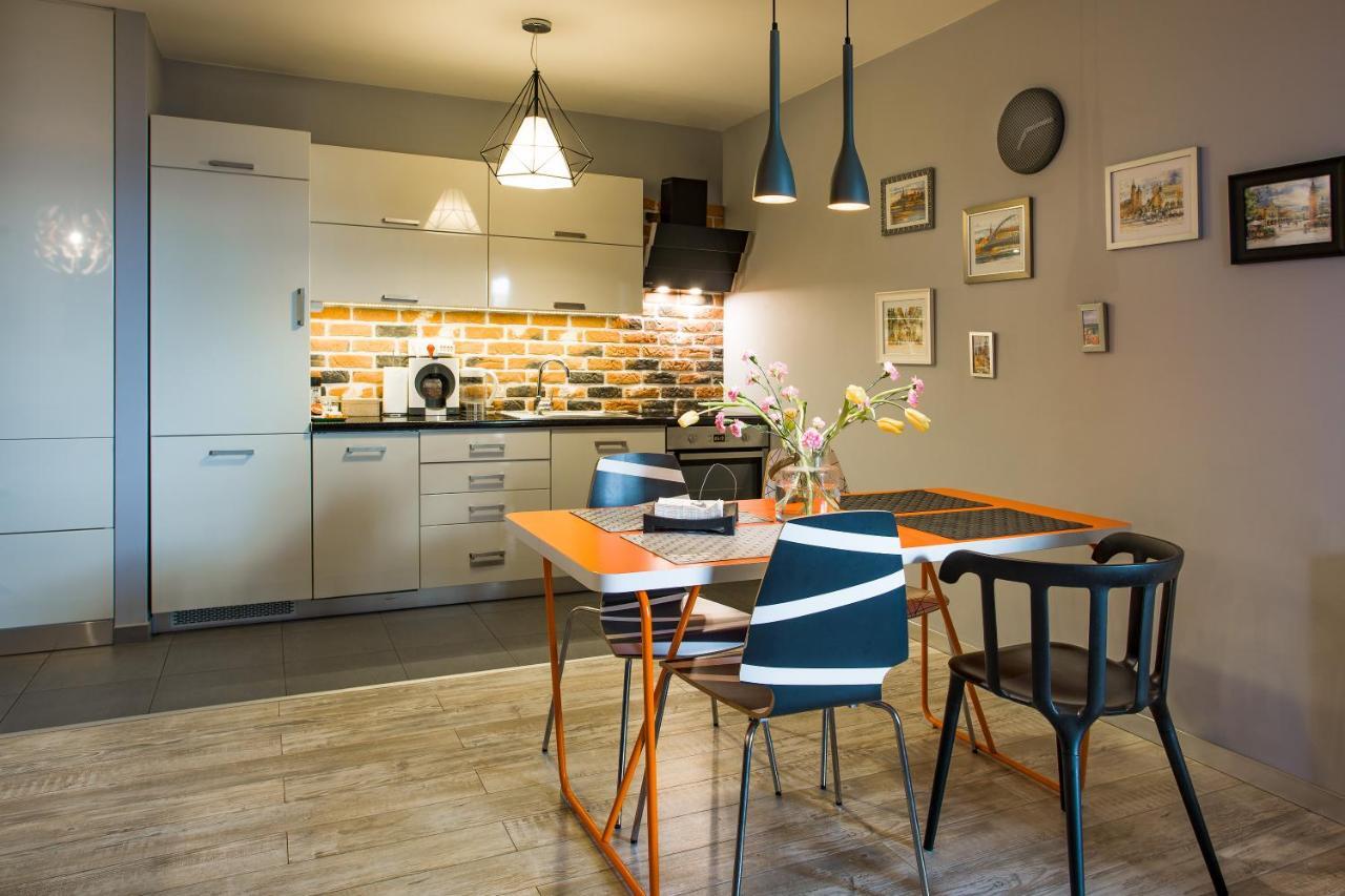 Designomania Apartments - Nadwislanska 11 Krakau Buitenkant foto
