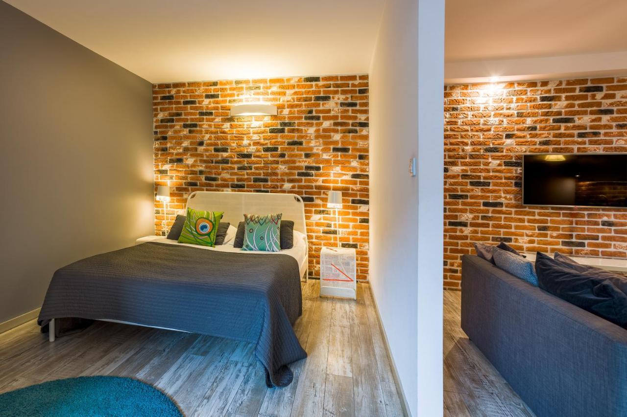 Designomania Apartments - Nadwislanska 11 Krakau Buitenkant foto